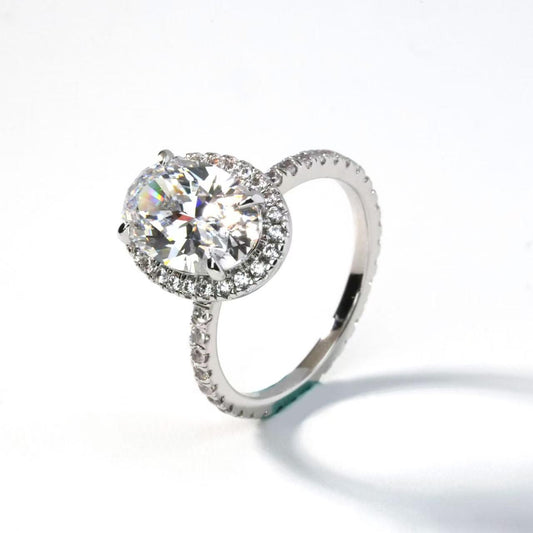 Brilliante Halo Ring