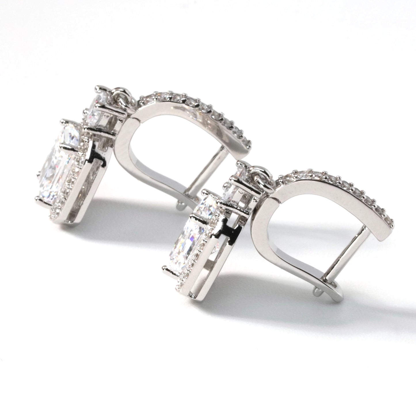 Capri Earrings - Colorless